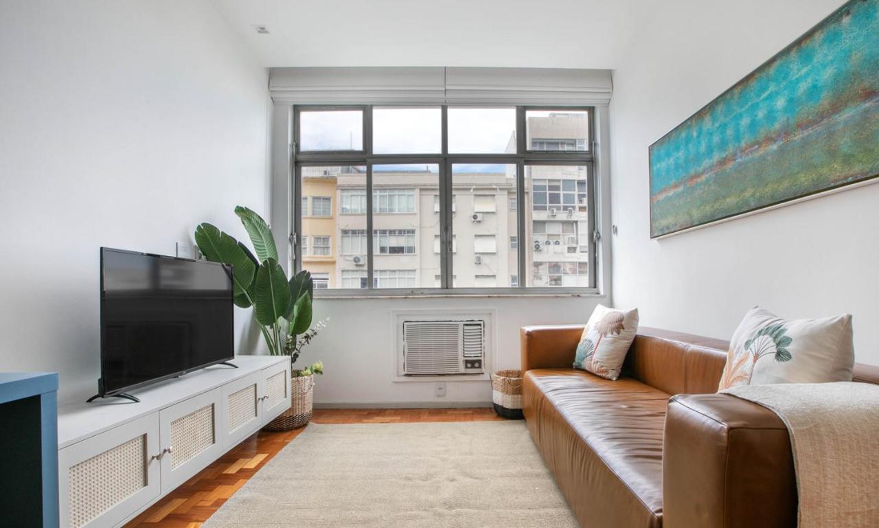 Apartamento Elegante Em Ipanema - Ip0064 *